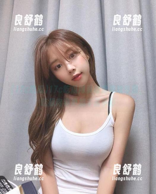 17c吃瓜网页动漫游戏专题，吃瓜内容更加丰富多彩