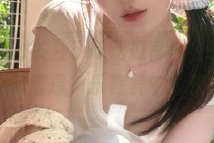 关注517吃瓜官网，轻松获取最热的吃瓜信息，乐在其中，快乐无比！