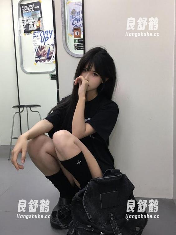 51cgfun吃瓜网火热上线，精彩吃瓜视频抢先看，快来搜素网址吧！