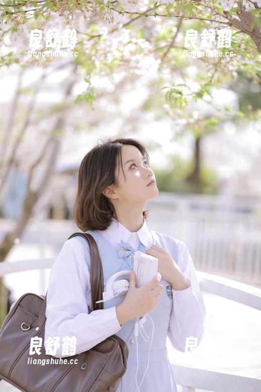 了解更多流行趣闻，尽在51吃瓜官网，带你发现吃瓜新天地！