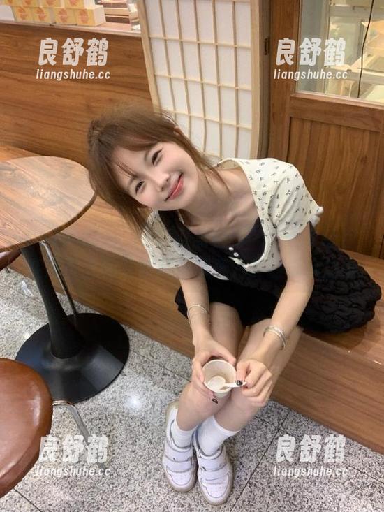 “51吃瓜黑料网”：一个让你在网页上畅享黑料和娱乐八卦的必去之地