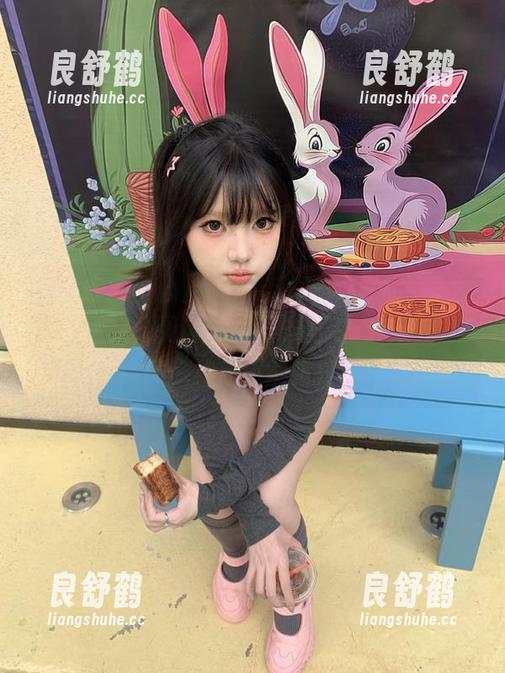 点击“51吃瓜中心今日大瓜”导航，见证最新娱乐圈动态与刷屏新闻，绝对不能错过！