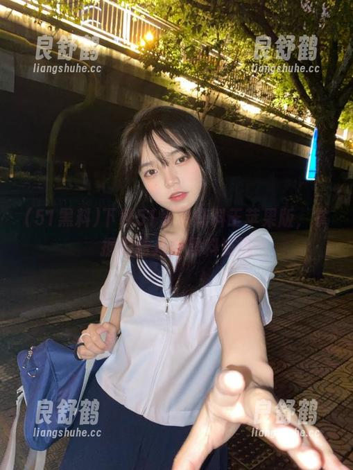 下载51黑料爆料王苹果版，掌握最新八卦黑料资讯
