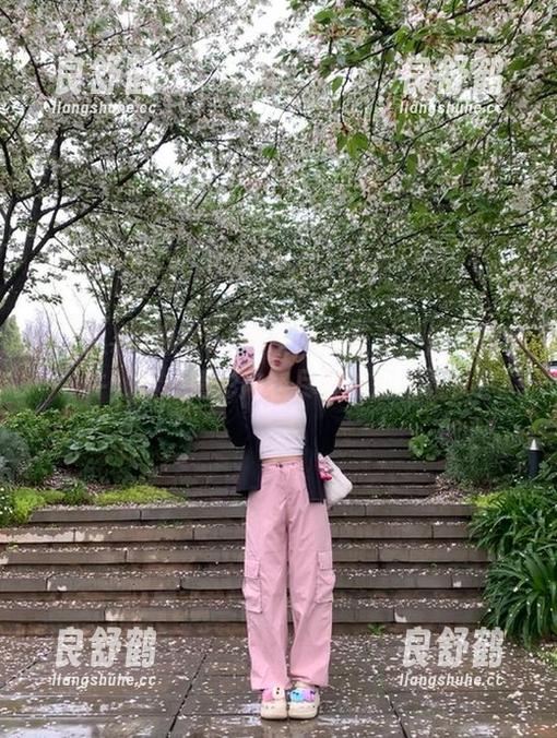 通过91黑料吃瓜反差了解热议事件，更多精彩内容尽在访问地址！