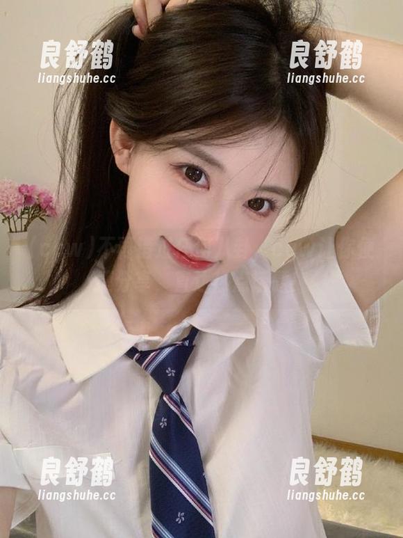 不再错过任何八卦，cgw让你便捷分享，直达热点话题！