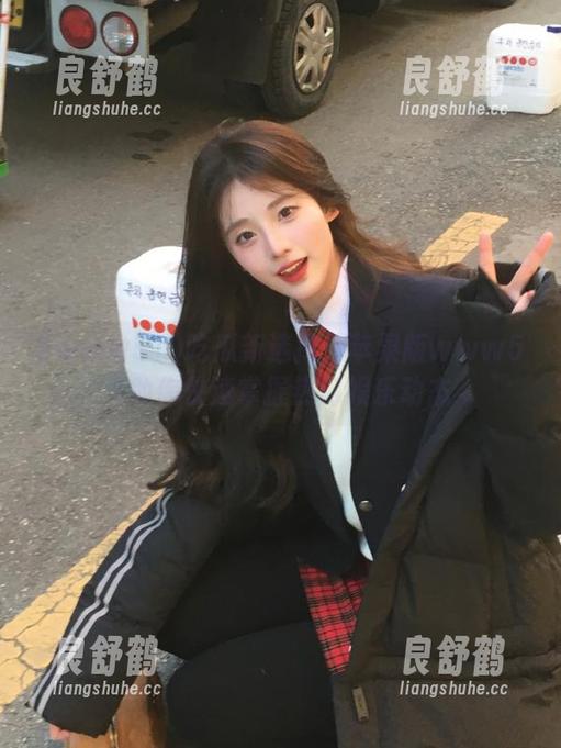 www51 吃瓜新选择:苹果版www51助你快速掌握热门娱乐动态