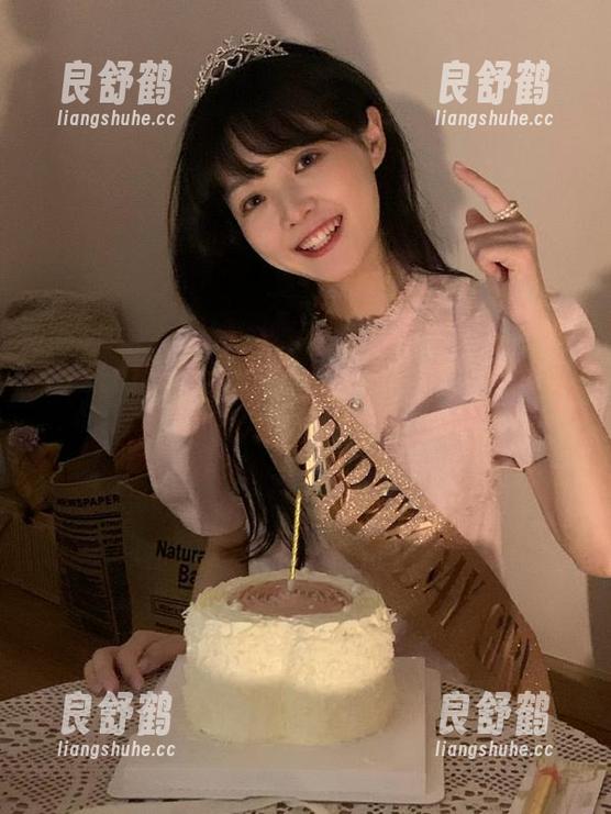 zztt10.ccm黑料汇聚：那些让你永久记住的娱乐八卦