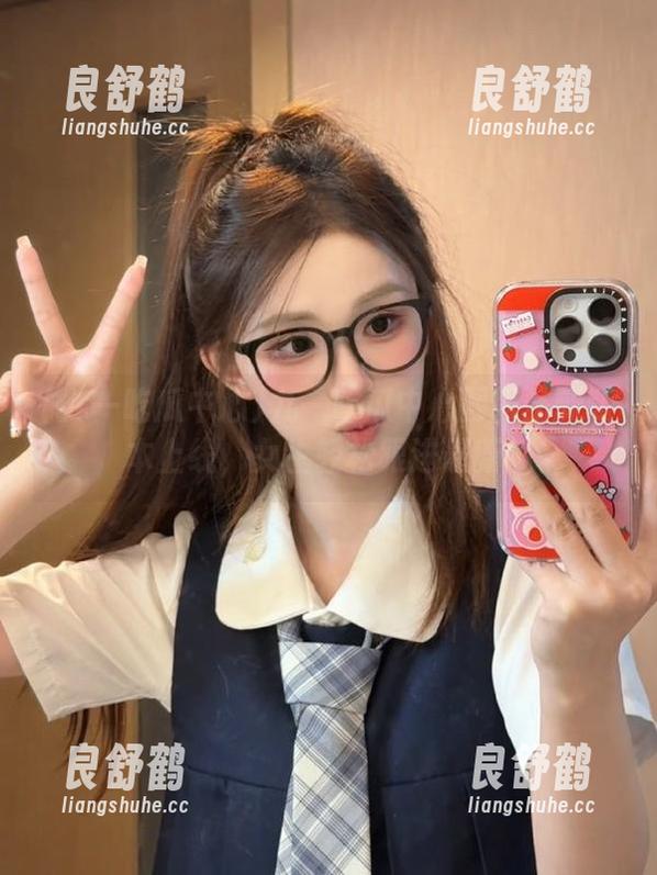 九一吃瓜中心网网站新版本上线，女生轻松跟进最新瓜