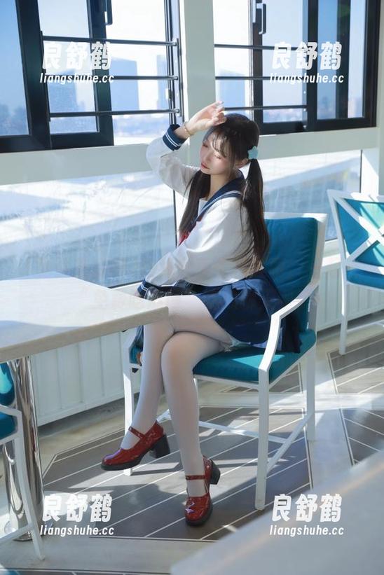 在线分享生活趣事，一起来“免费吃瓜网”吃瓜聊天吧！