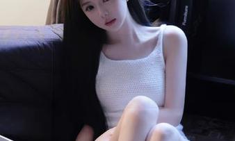下载“冲哥黑料”，永不迷路，解锁冲哥精选折耳鱼的最新吃法