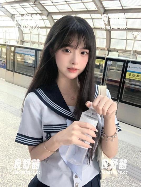 吃瓜91 吃瓜91将八卦推向高潮,在线直播令你沉醉于娱乐世界
