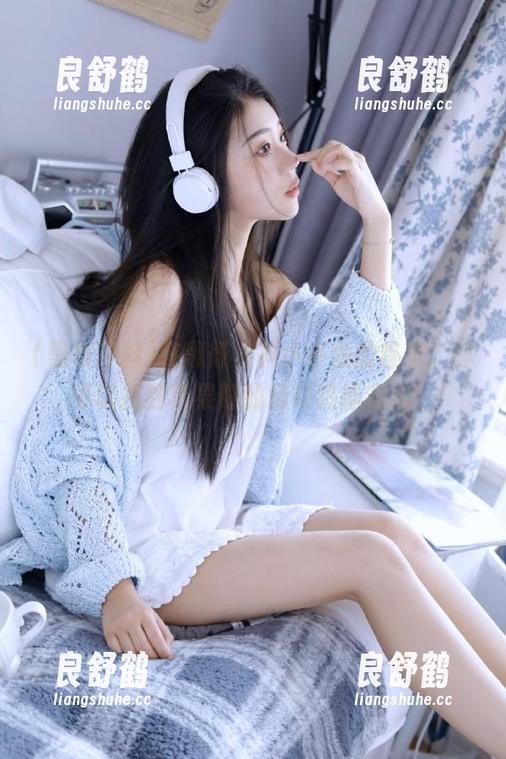在黑哥冲料小小鱼的首页，你可以找到苹果版的精彩热播内容！