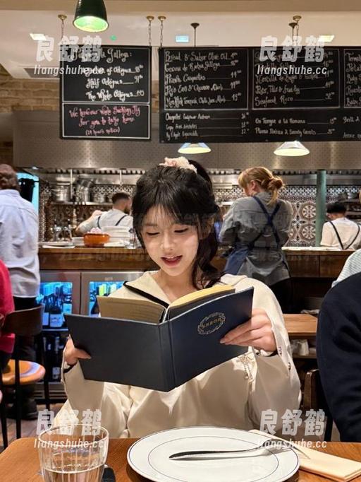 黑料com 你绝对不能错过的黑料com入口,开启你的吃瓜之旅,尽享最新黑料!