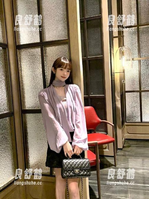 跟随“黑料不打烊”app，第一时间获取最新黑料和最新地址信息！