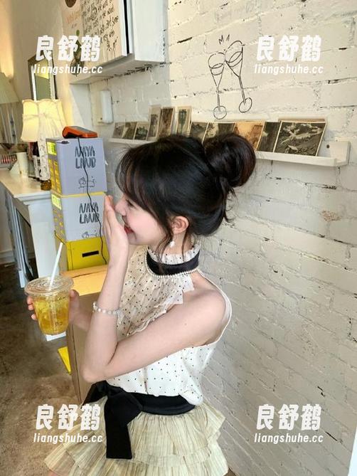 想要第一时间了解黑料？赶快下载“zztt35.ccm黑料不打烊”安卓版本，绝不错过！