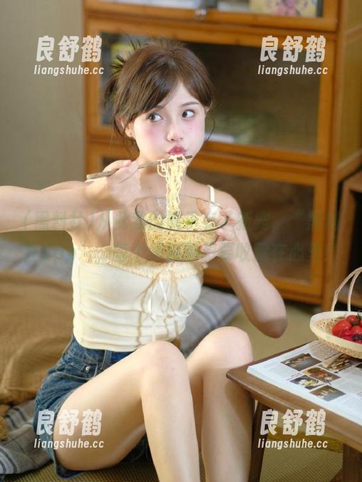 从此我的圈子有了新宠，“黑料社app”，每个黑料都想要收藏在心里！