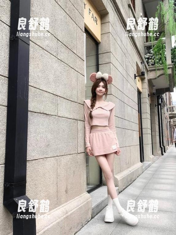 黑料网最新分享：开启你的吃瓜线路，一览娱乐圈最热黑料！