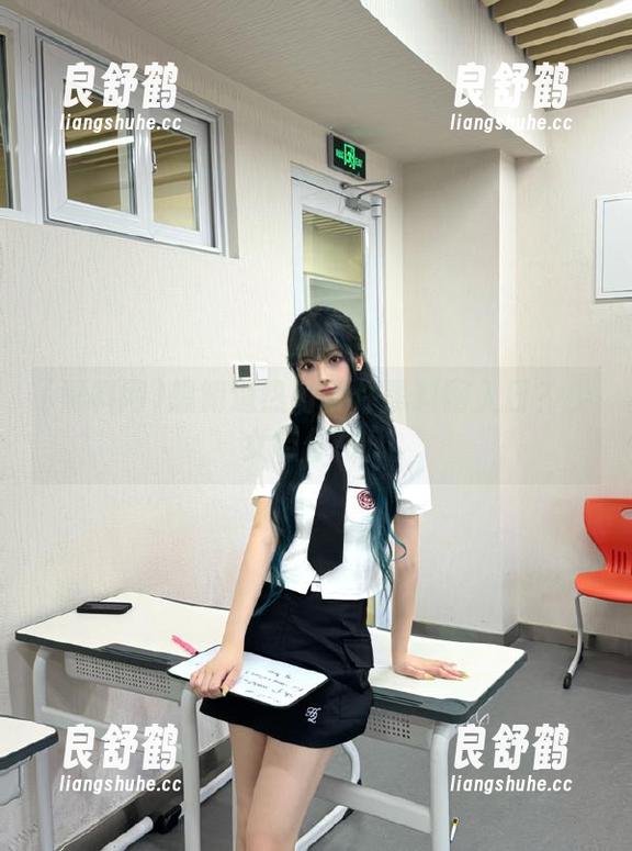 想知道热门事件黑料网入口？少女带你飞！