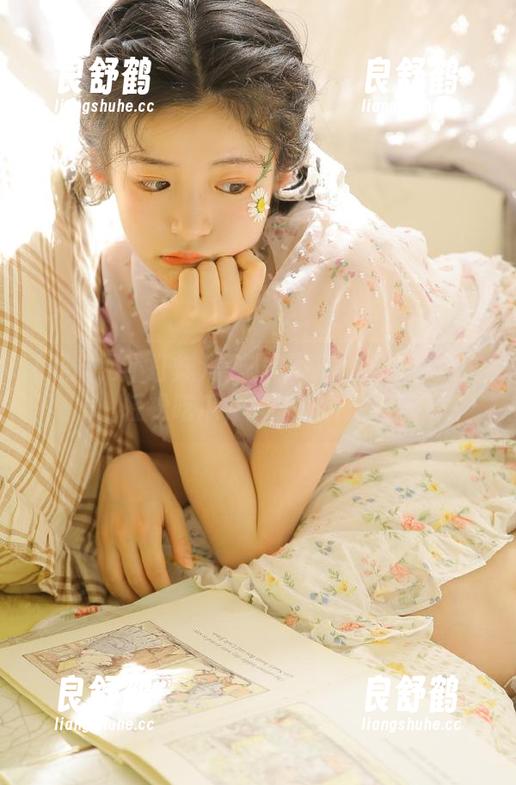 黑料网不打烊 黑料网不打烊让安卓用户轻松吃瓜,揭秘八卦内幕